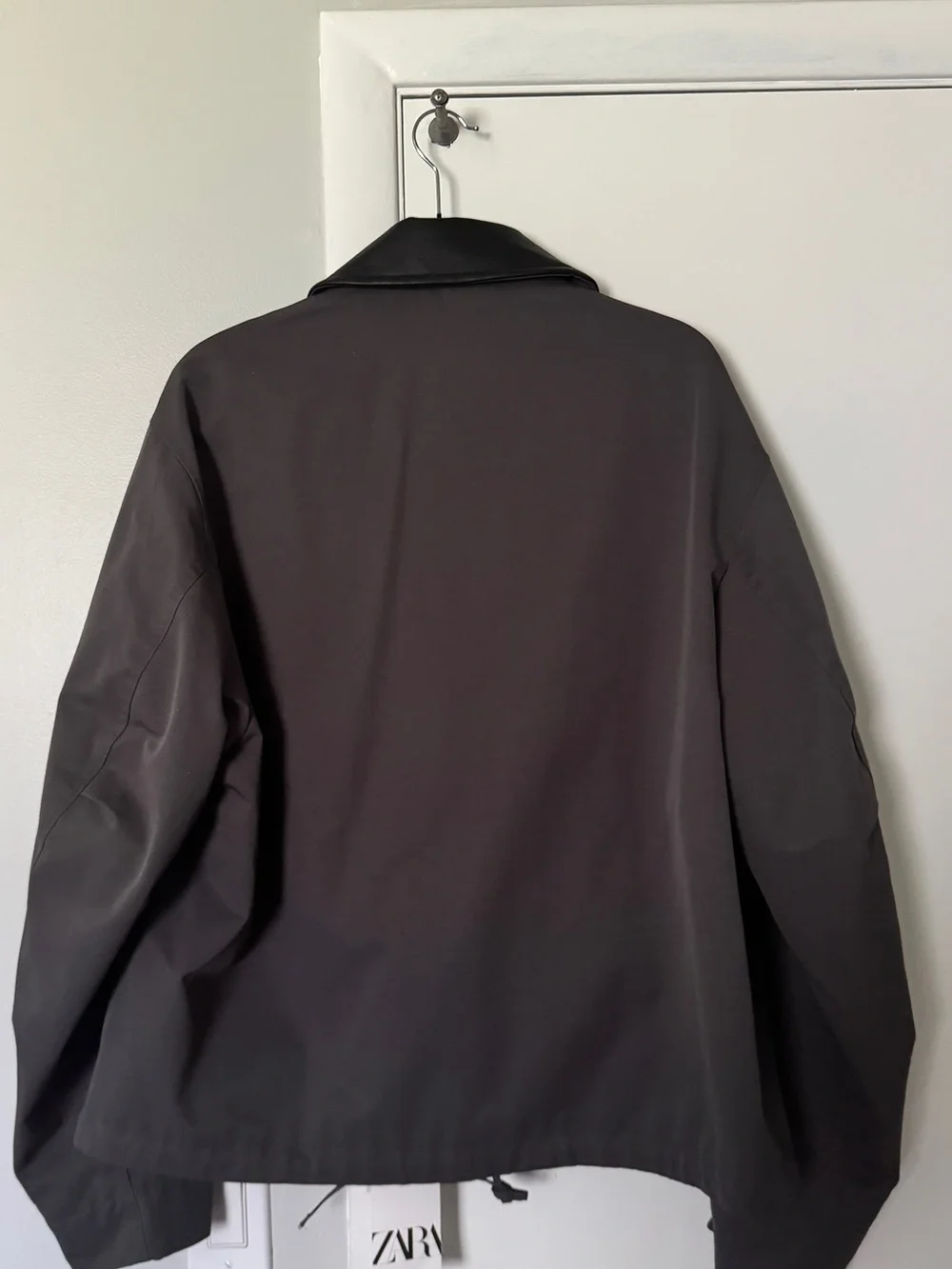 New ZARA Men’s grey Jacket with faux Leather Collar